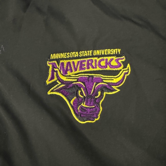 Cutter & Buck Minnesota State Mankato Mavericks Men’s XL Jacket - Picture 4 of 6